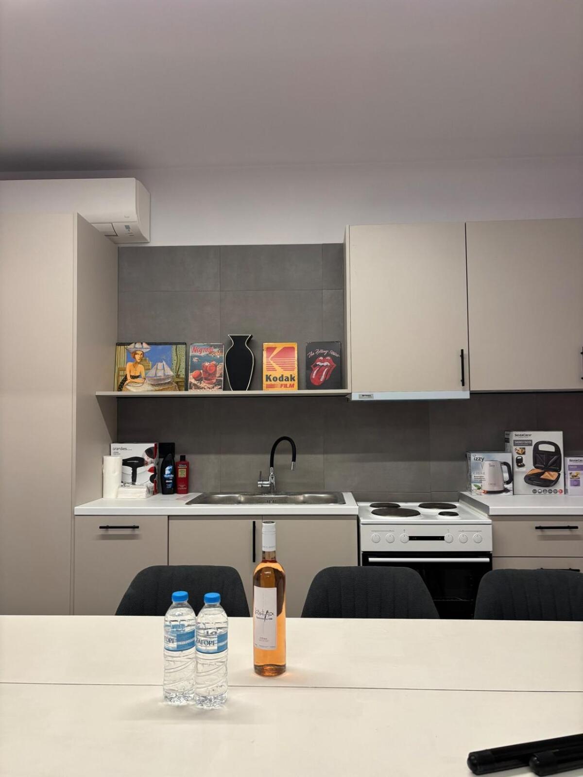 Rock N Roll Apartment, Downtown Thessaloniki